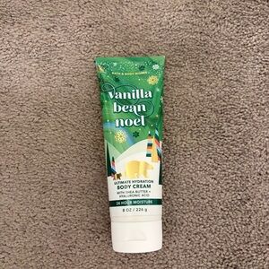 Bath & Body Works Vanilla Bean Noel Body Cream
